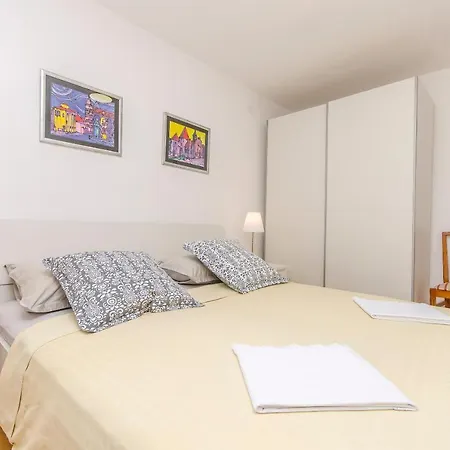 Oblutak Apartment *