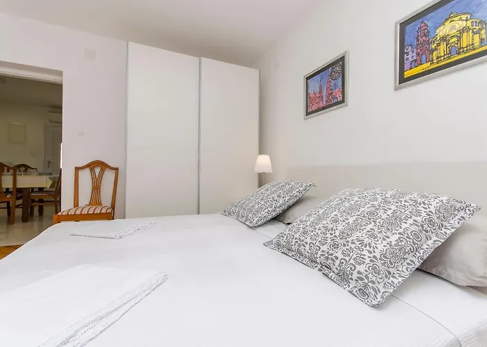 Appartamento Oblutak Brodarica (Sibenik-Knin)