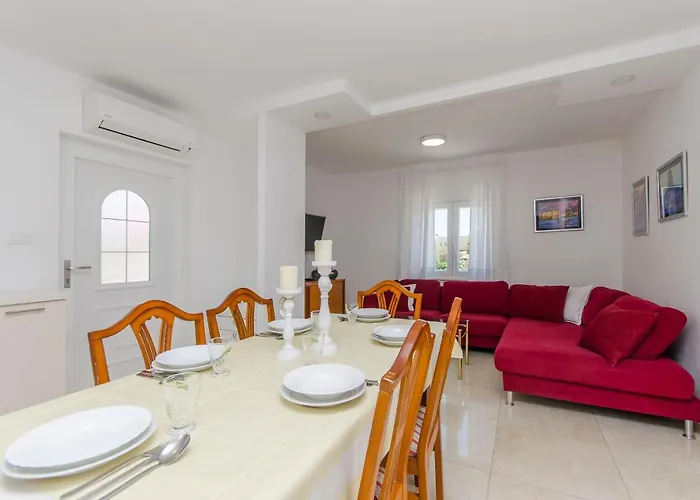 Apartamento Oblutak Brodarica (Sibenik-Knin)