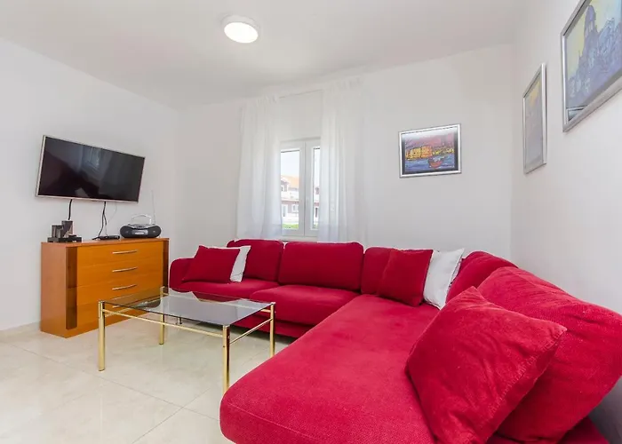 Oblutak * Brodarica (Sibenik-Knin)